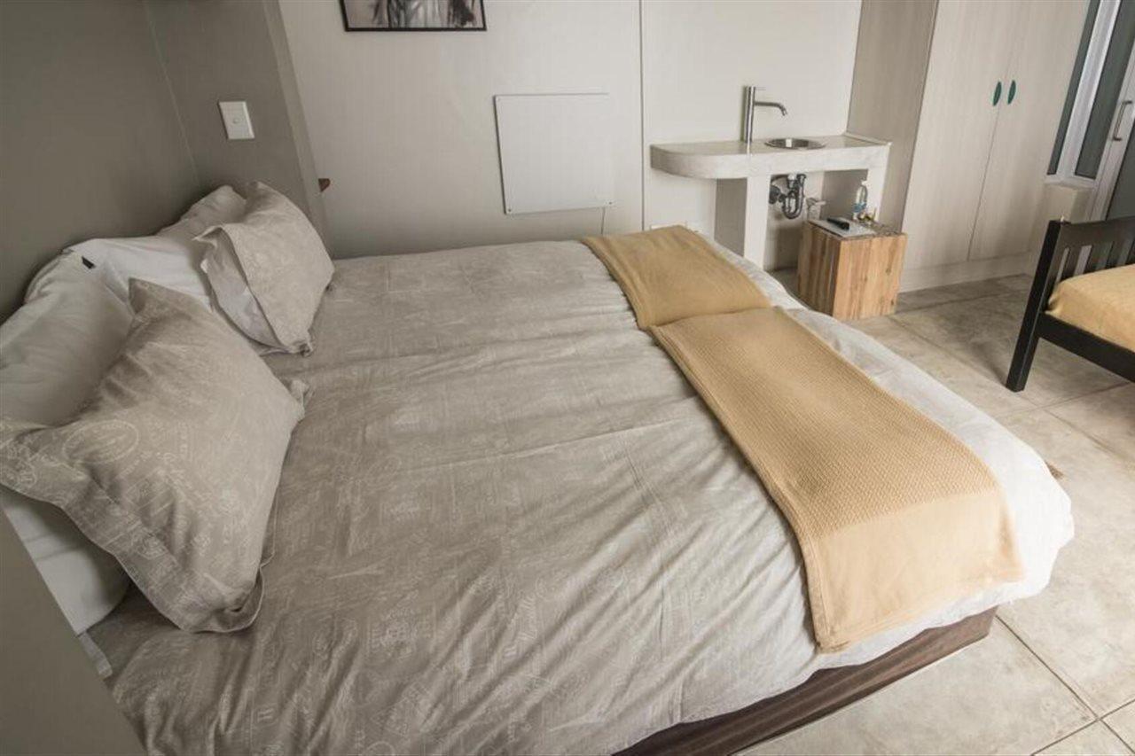 Organic Stay Guesthouse Свакопмунд Екстер'єр фото